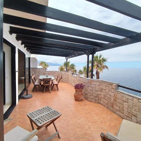 Apartamento Faro De Sardina Galdar Exterior photo